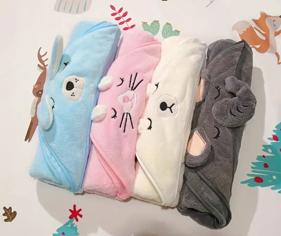 Cape de Bain Bébé - Sortie Bain Confort Absorbante | Les Petiots™ – Image 2